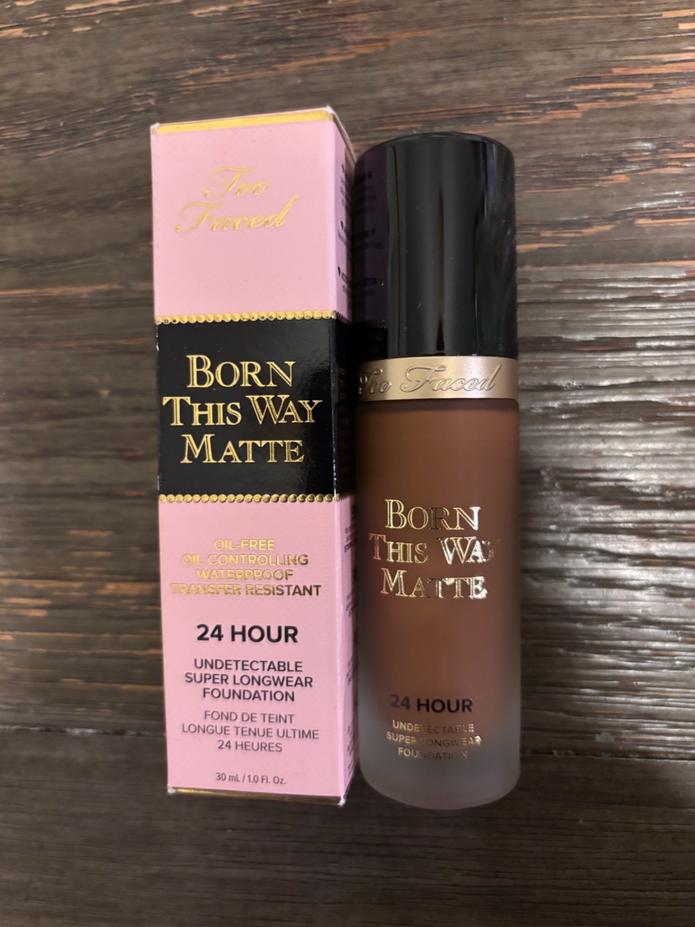 Too Faced Born This Way Matte Foundation - Cocoa